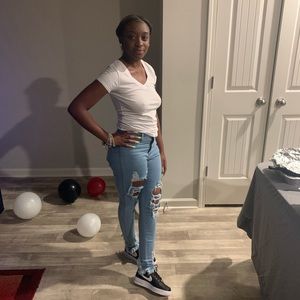 Meet your Posher, Lanaja